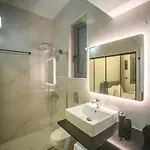 Etheras Luxury * Loutraki (Corinthia)