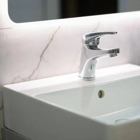 Etheras Luxury 펜션 루트라키