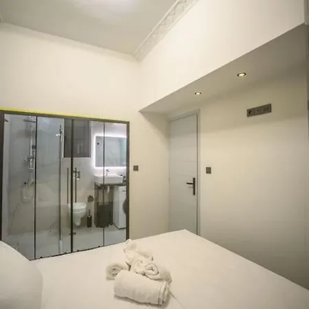 別荘 Etheras Luxury ルートラキ